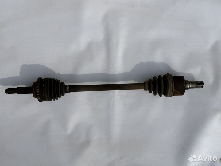 Полуось-Привод левый Chevrolet Aveo T200 1.2 МКПП