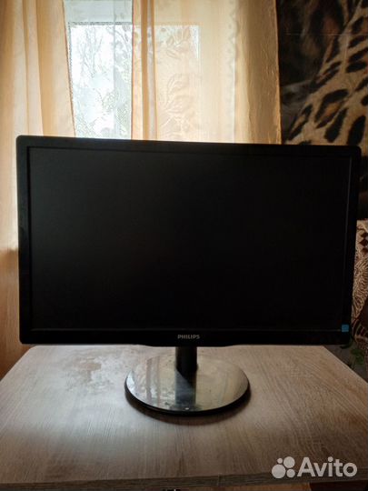 Монитор для компьютера игровой