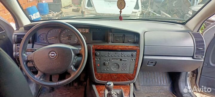 Торпедо Opel Omega B Рестайлинг