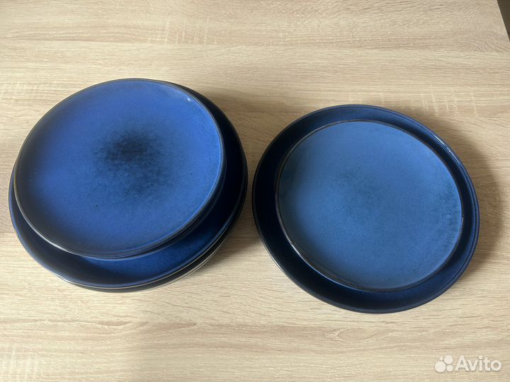 Фарфоровые тарелки