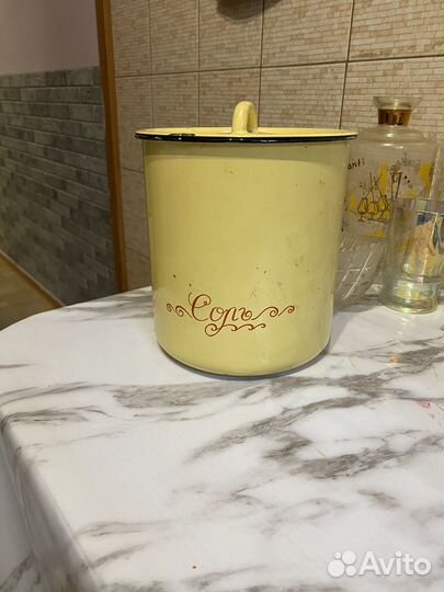 Большая хрустальная ваза