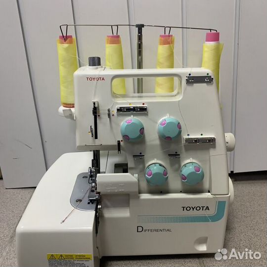 Оверлок toyota SL354 (Рассрочка / дд4)