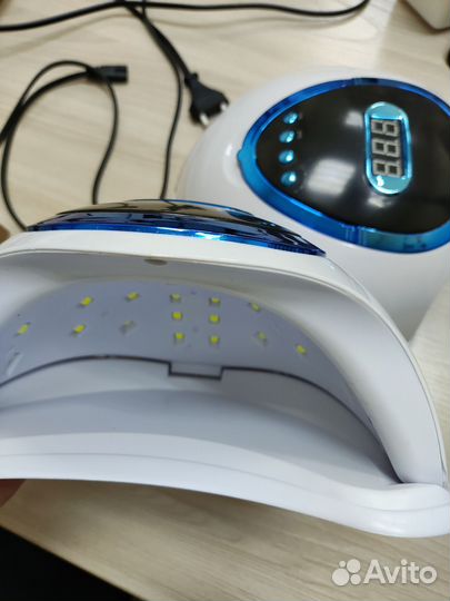 Лампа для ногтей