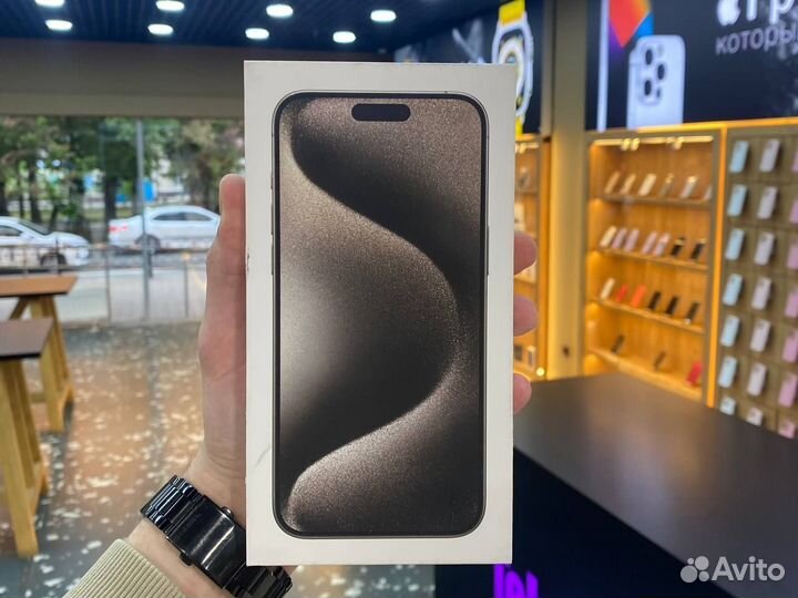 iPhone 15 Pro Max, 256 ГБ