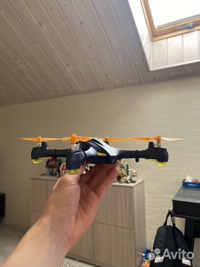 Квадрокоптер hunsan x4