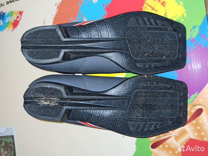 Лыжные ботинки детские