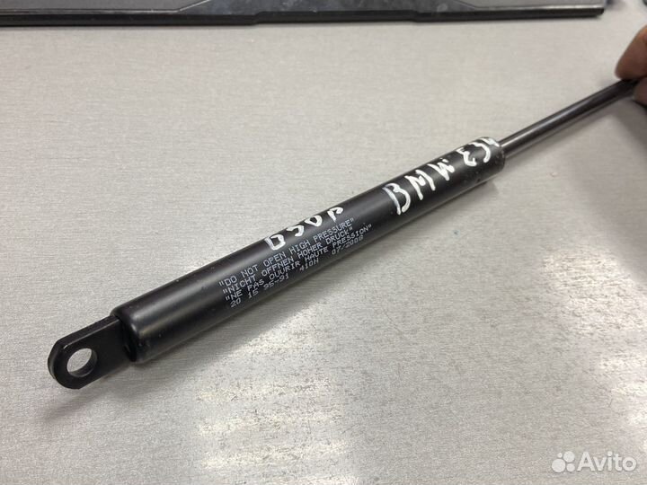 Амортизатор багажника bmw 5 E34