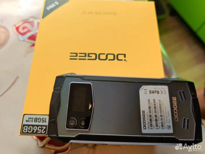 DOOGEE Smini, 8/256 ГБ