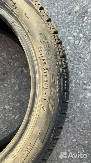 Pirelli Ice Zero FR 21.5/45 R17 94H