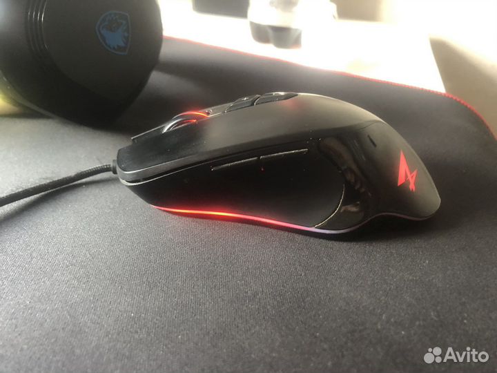 Игровая мышь zet gaming overhit