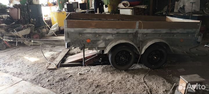 Прицеп легковой двухосный