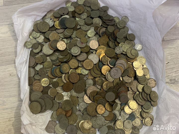 3,3 кг монет СССР