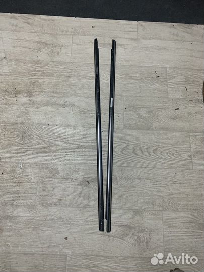 Молдинг задний левый и правый наружний терамонт