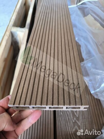 Террасная доска дпк 24мм. Цвет Орех