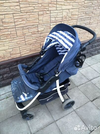 Коляска прогулочная