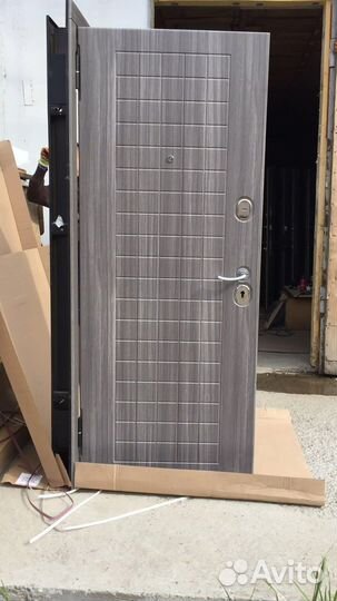 Стальные входные двери Wq