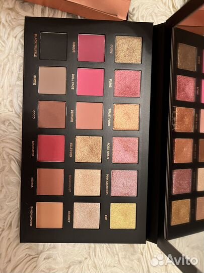 Новая палетка Huda beauty