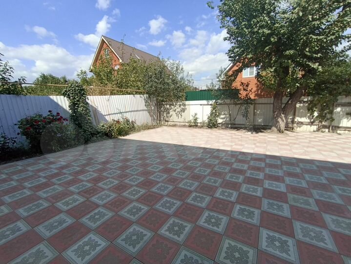 Дом 165 м² на участке 3,5 сот.