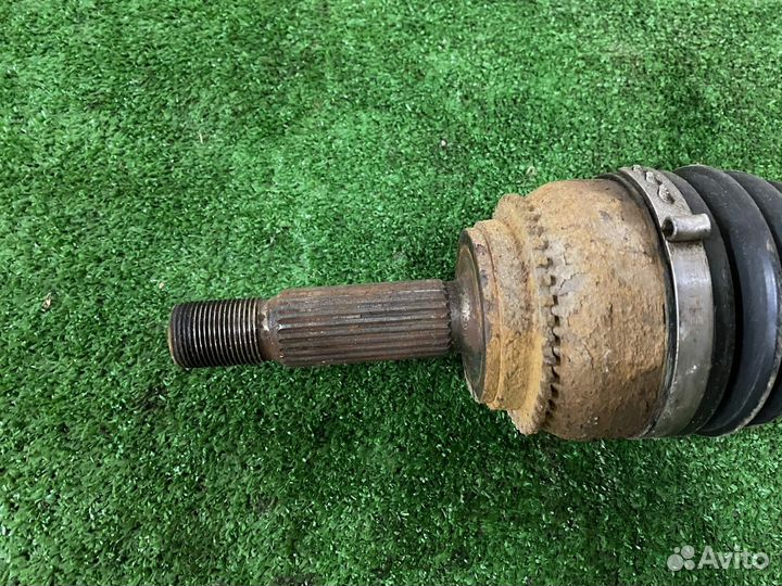 Привод левый(короткий) Mitsubishi lancer 9