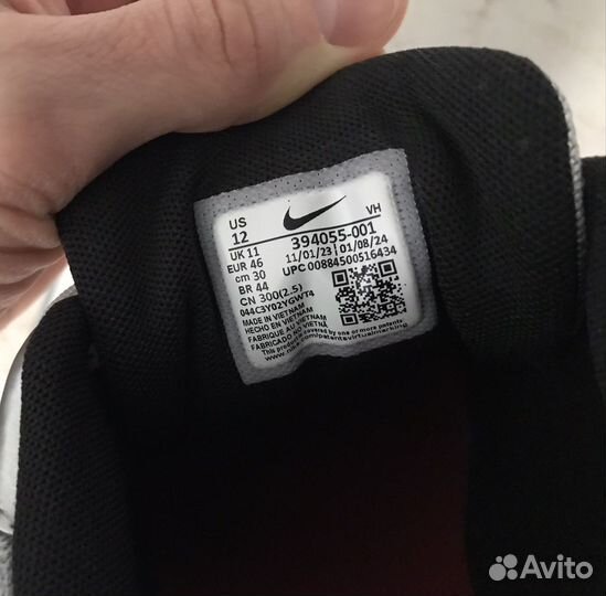 Кроссовки nike initiator