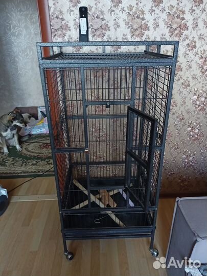 Большая клетка для попугая бу