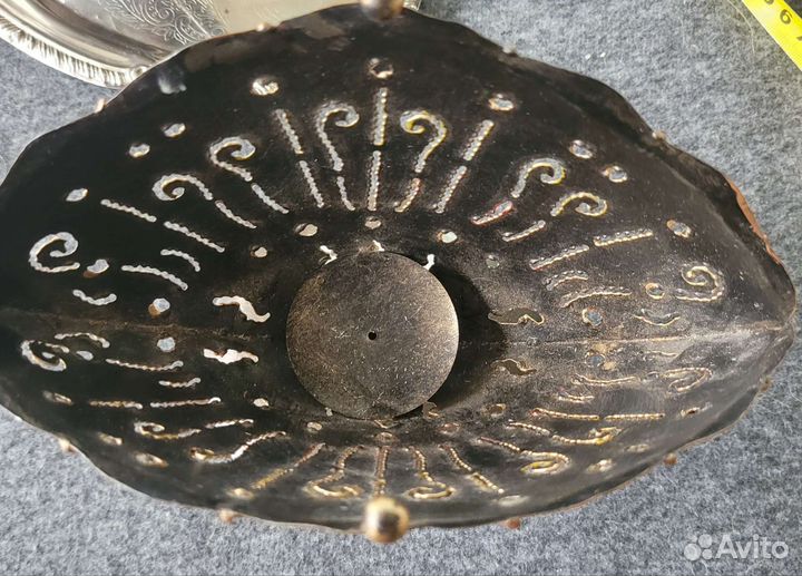 Подсвечник в виде веера.Индонезия