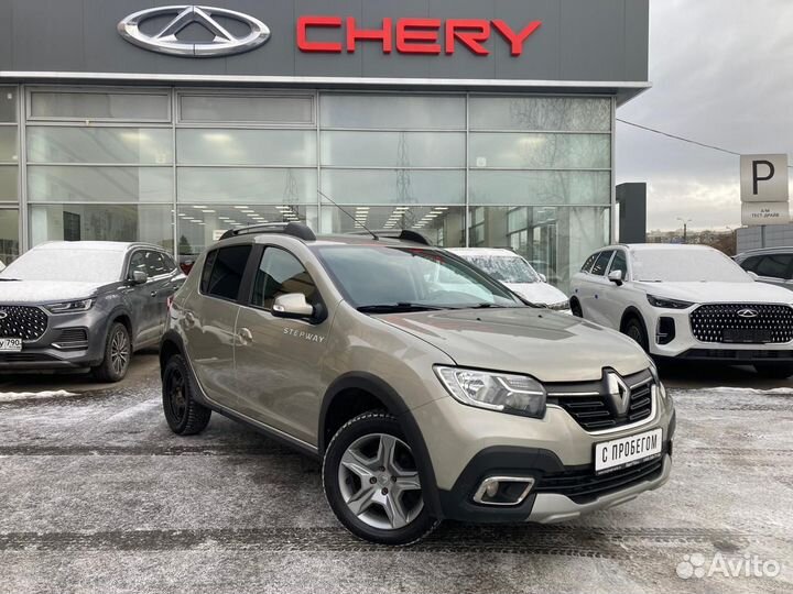 Renault Sandero Stepway 1.6 AT, 2018, 68 104 км