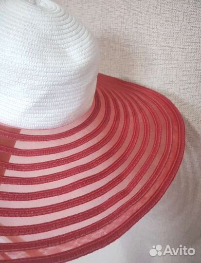 Шляпа пляжная