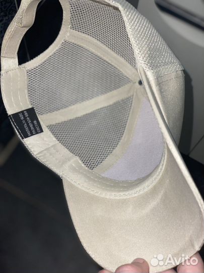 Новая бейсболка