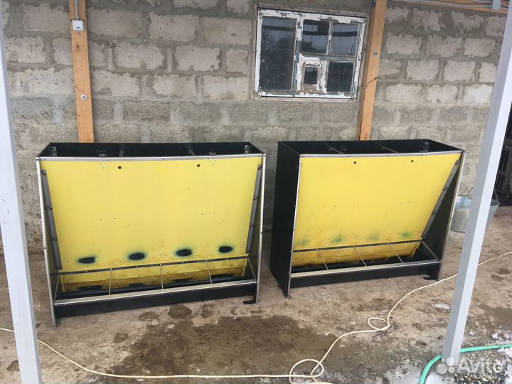 Кормушки для свиней