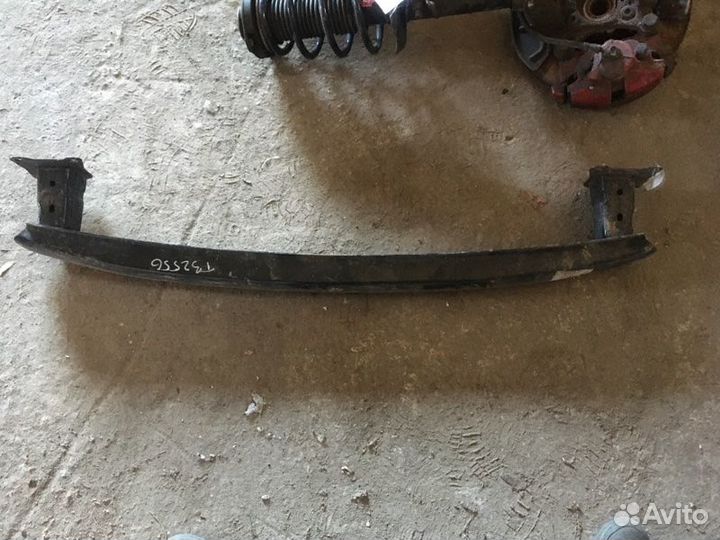 Усилитель заднего бампера Skoda Octavia (A5 1Z)