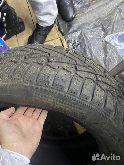 Pirelli Ice Zero 225/55 R17 97