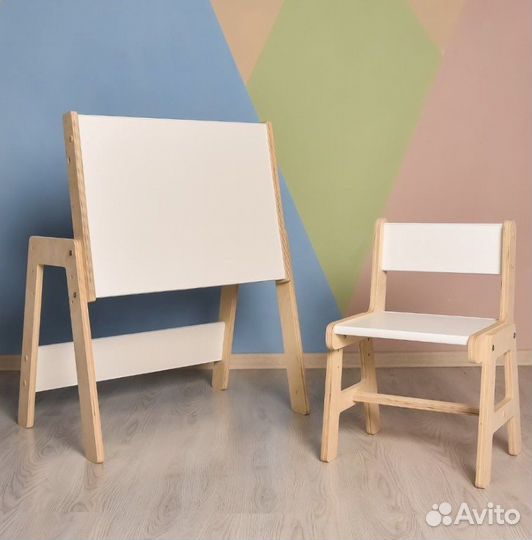 Растущий стул со столиком. Новый