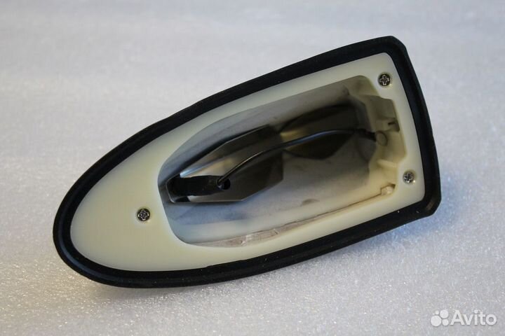 Антенна акулий плавник