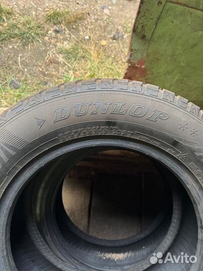 Dunlop GrandTrek Ice 03 215/65 R16 102