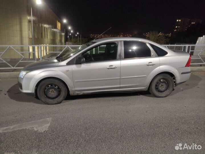 Ford Focus 1.6 МТ, 2006, 205 000 км