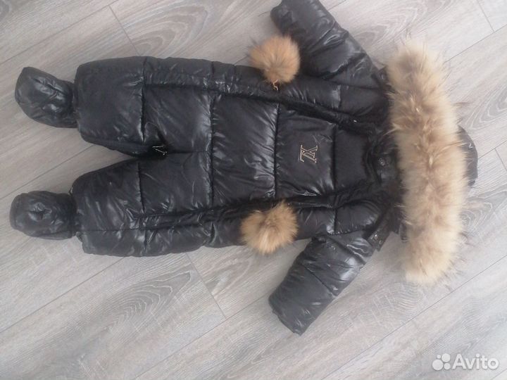 Зимний пуховик