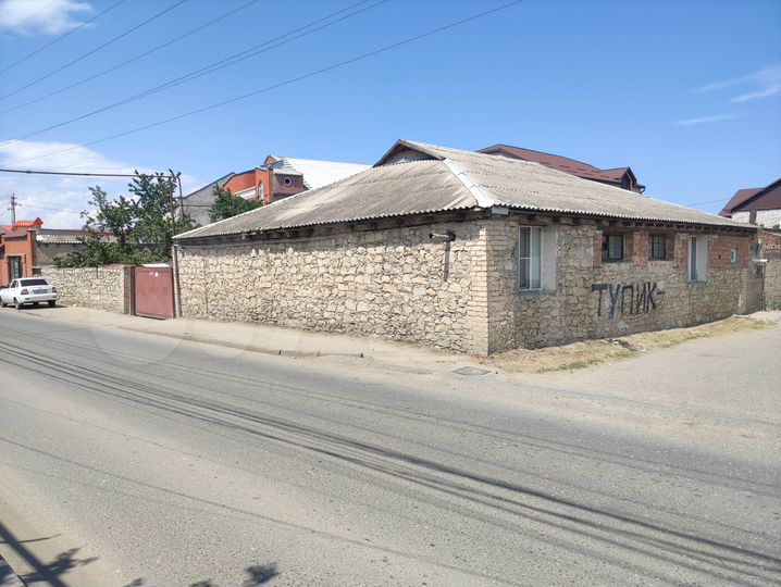 Дом 180 м² на участке 5 сот.