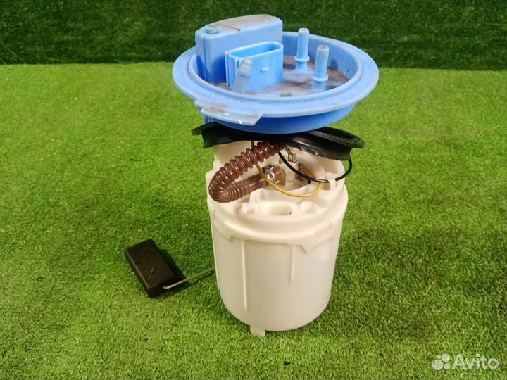 Бензонасос Volkswagen Jetta 5 BVY (2.0)