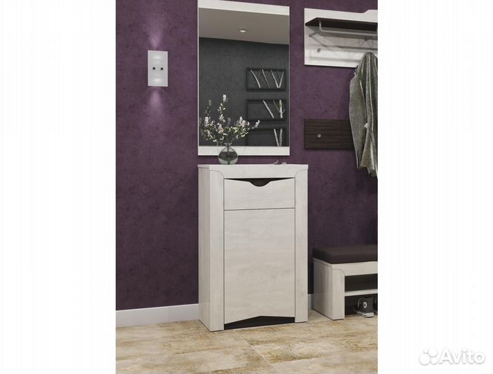 Тумба в современном стиле новая