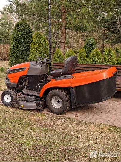 Садовый трактор Husqvarna
