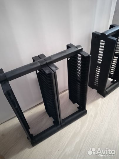 Полки для дисков