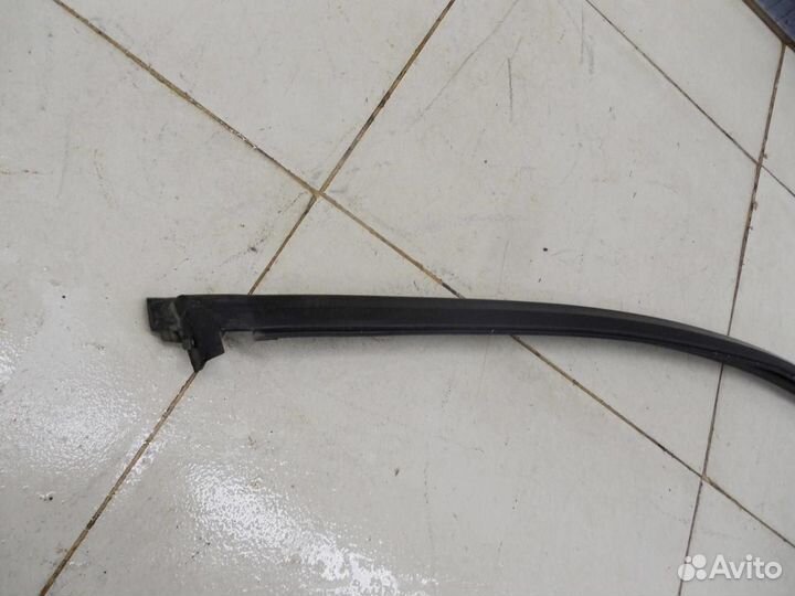 Уплотнитель (внутри) Gentra II 2013-2015