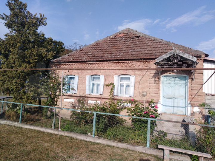 Дом 80 м² на участке 23 сот.