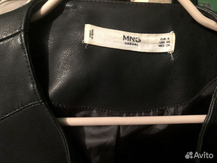 Куртка кожзам mango s черная