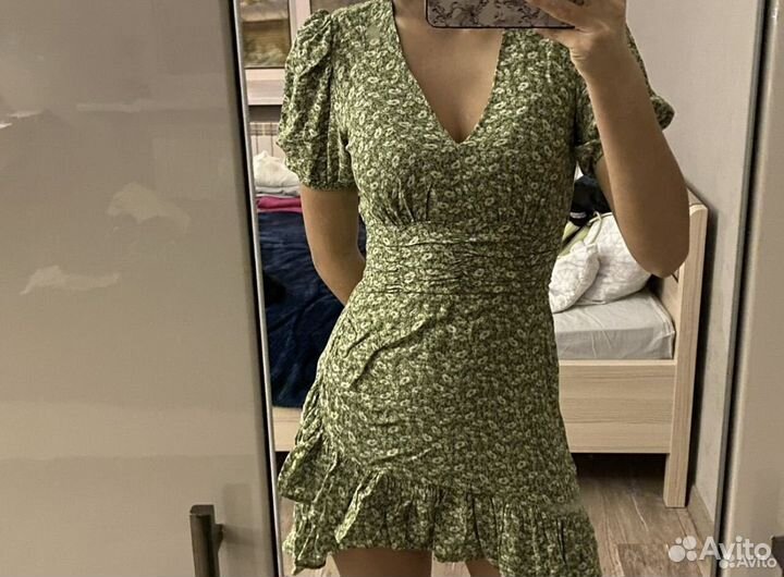 Платье женское stradivarius