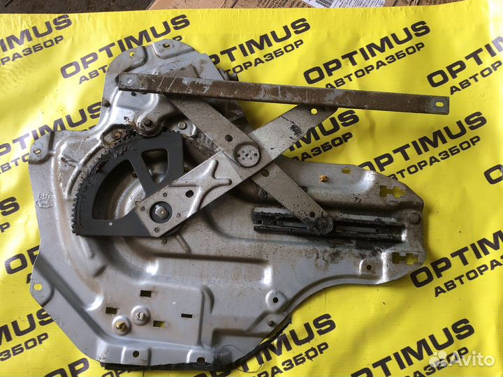 Стеклоподъемник задний правый Hyundai Elantra XD