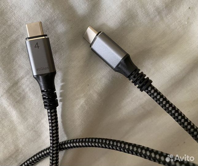 Кабель 4k 8k Thunderbolt / USB4 концы type-c 1,2 м