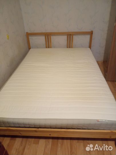 Матрас 140х200 бу