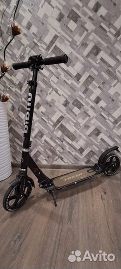 Продам детский самокат
